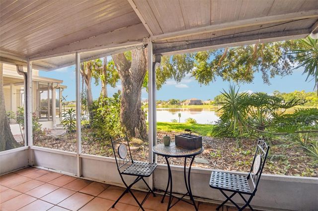 6910 LAKE PLACE COURT, Tampa, FL 33634