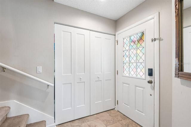 6910 LAKE PLACE COURT, Tampa, FL 33634