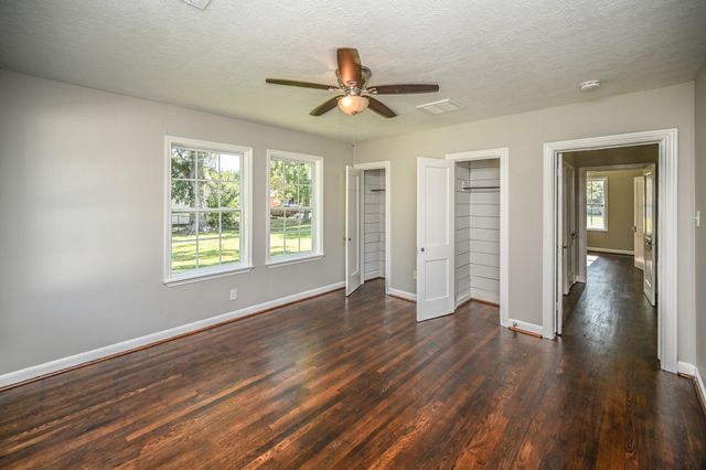 500 Alford Street, Baytown, TX 77520