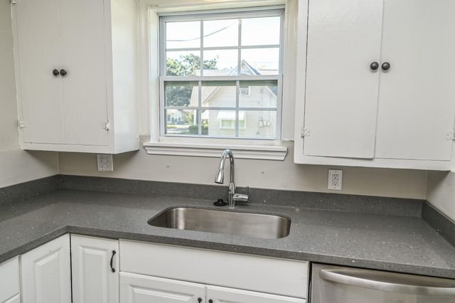 500 Alford Street, Baytown, TX 77520