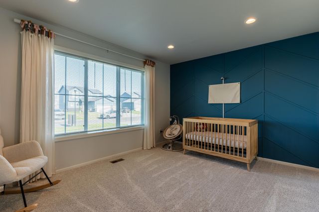 10174 Burgundy Drive, Horace, ND 58047
