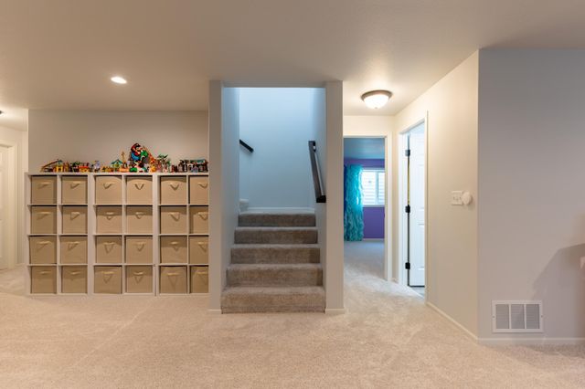 10174 Burgundy Drive, Horace, ND 58047