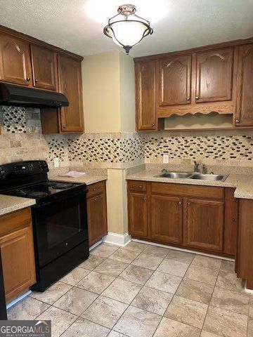 105 Longstreet Circle, Oxford, GA 30054