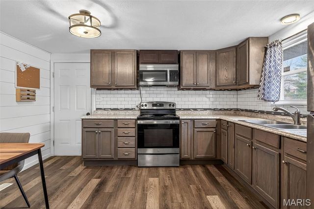 12501 State Road Tt, Festus, MO 63028