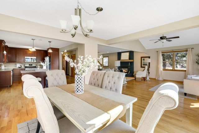 6505 Kneafsey Street SE, Prior Lake, MN 55372