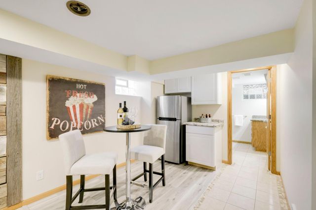 6505 Kneafsey Street SE, Prior Lake, MN 55372