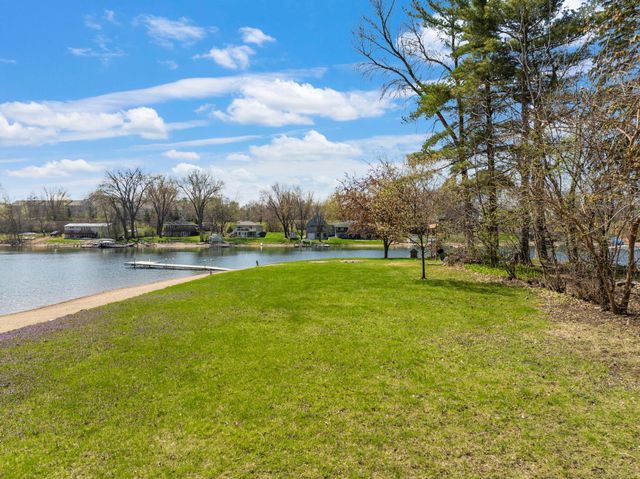 6505 Kneafsey Street SE, Prior Lake, MN 55372