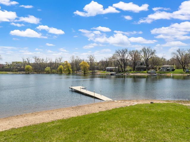 6505 Kneafsey Street SE, Prior Lake, MN 55372