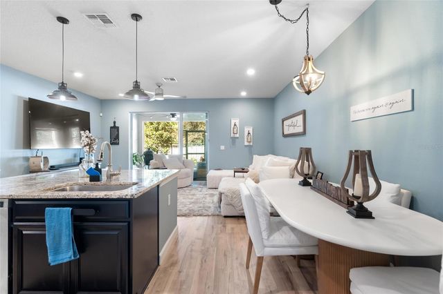 1207 SUNSET LANE, Dunedin, FL 34698