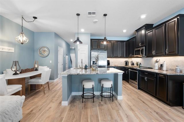 1207 SUNSET LANE, Dunedin, FL 34698