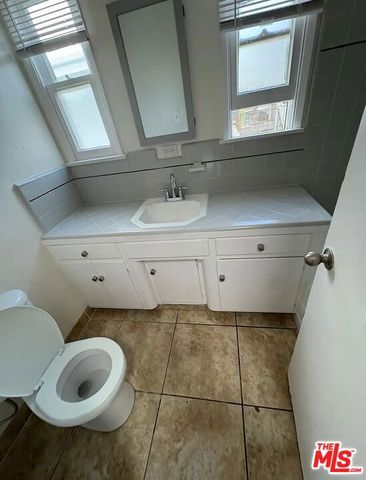 4131 Palmwood Drive 5, Los Angeles, CA 90008