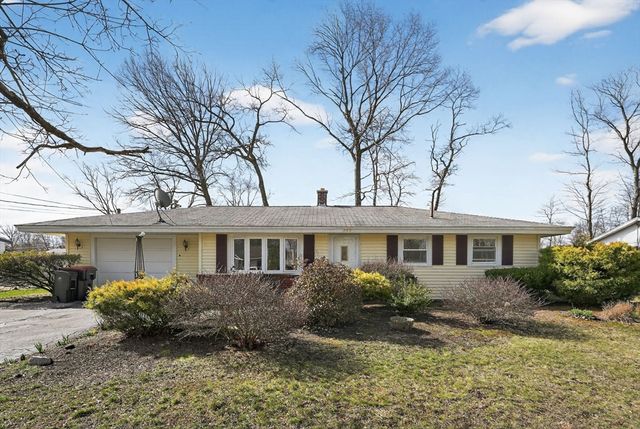 269 Jon Dr, Brockton, MA 02302