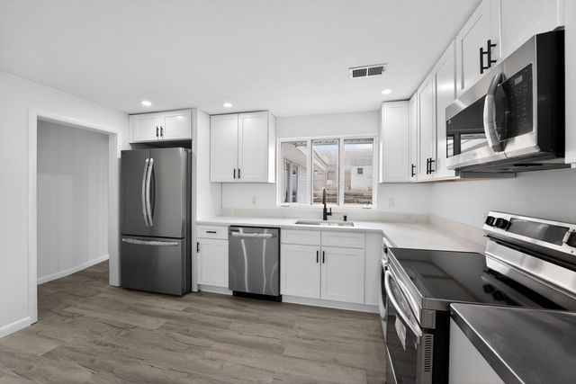 269 Jon Dr, Brockton, MA 02302