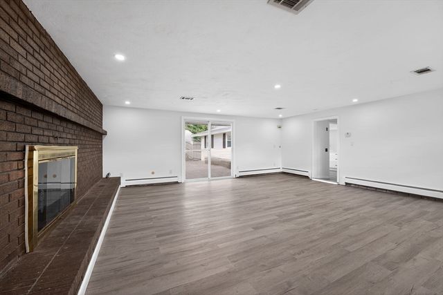 269 Jon Dr, Brockton, MA 02302