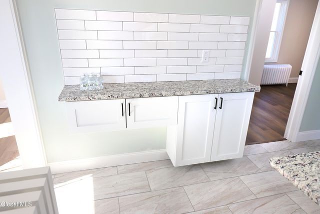 2 Orford Street, Colonie, NY 12205