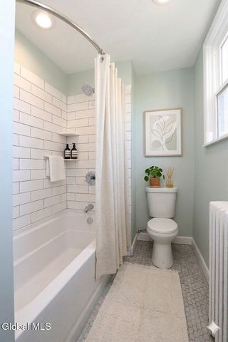 2 Orford Street, Colonie, NY 12205