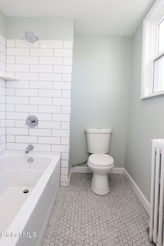 2 Orford Street, Colonie, NY 12205