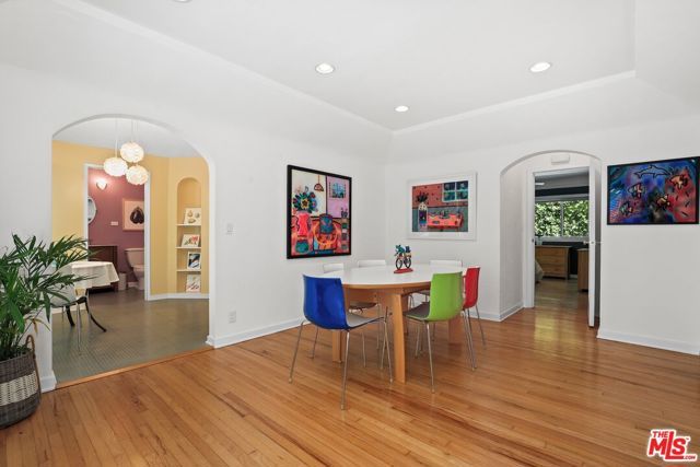 825 S Stanley Avenue, Los Angeles, CA 90036