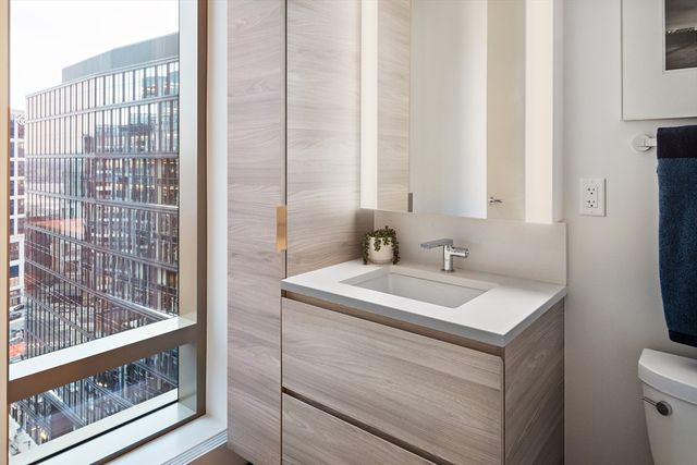 133 Seaport Boulevard 2101, Boston, MA 02210