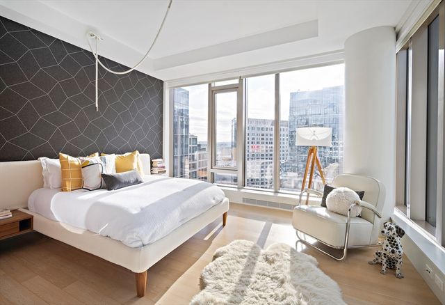 133 Seaport Boulevard 2101, Boston, MA 02210