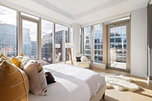 133 Seaport Boulevard 2101, Boston, MA 02210