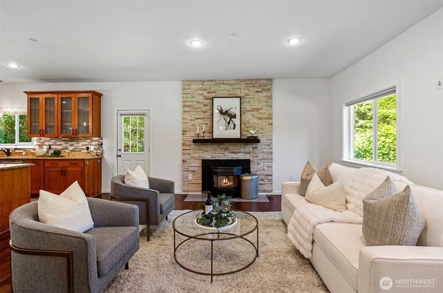 11668 Banner Rd SE, Olalla, WA 98359