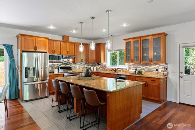 11668 Banner Rd SE, Olalla, WA 98359