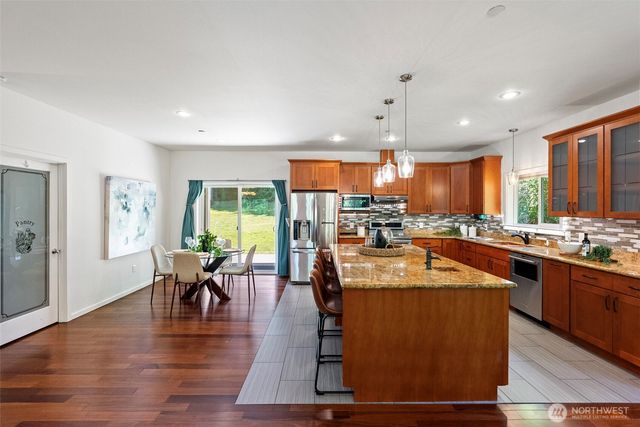 11668 Banner Rd SE, Olalla, WA 98359