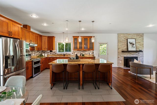 11668 Banner Rd SE, Olalla, WA 98359