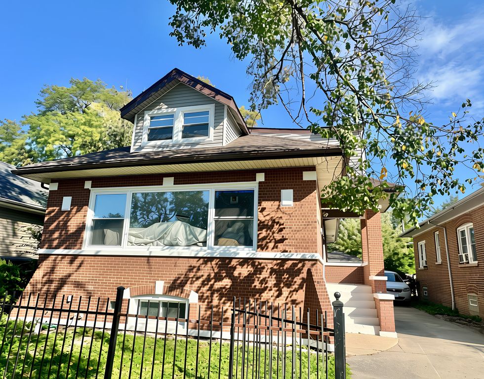 10145 S Lafayette Avenue, Chicago, IL 60628 — exterior