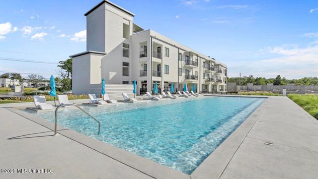 1302 Magnolia Street, B209, Gulfport, MS 39507