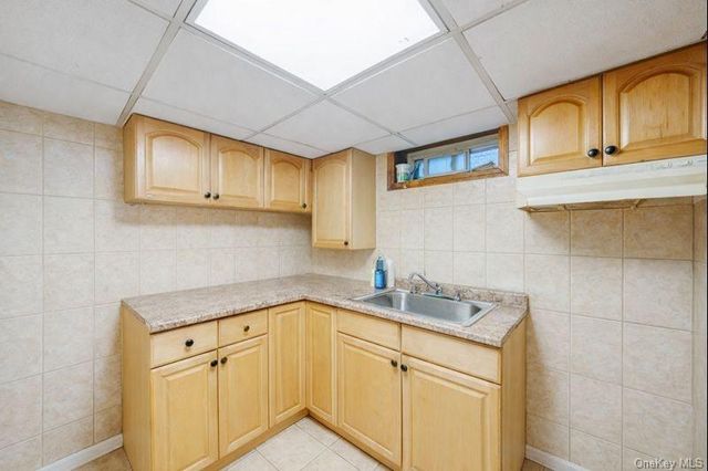 146 Terrace Avenue, Elmont, NY 11003