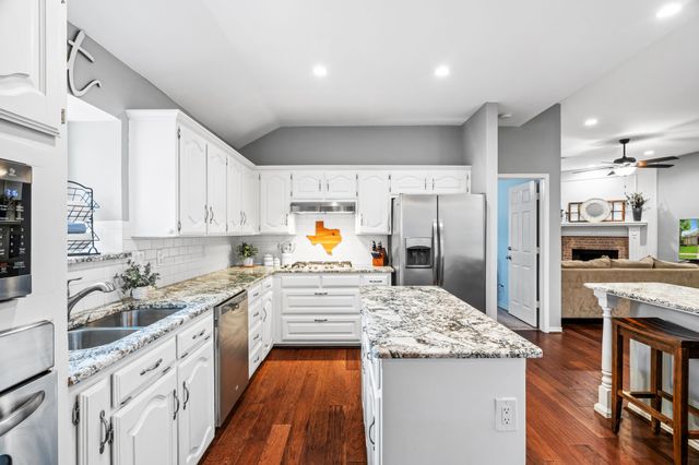 2302 Randi Road, Rowlett, TX 75088