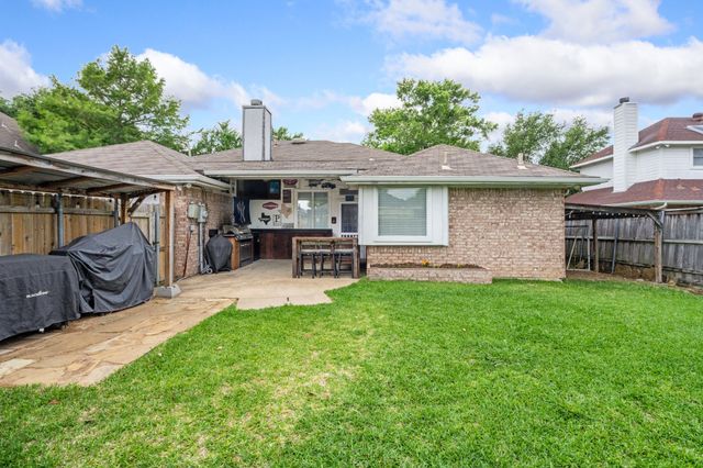 2302 Randi Road, Rowlett, TX 75088