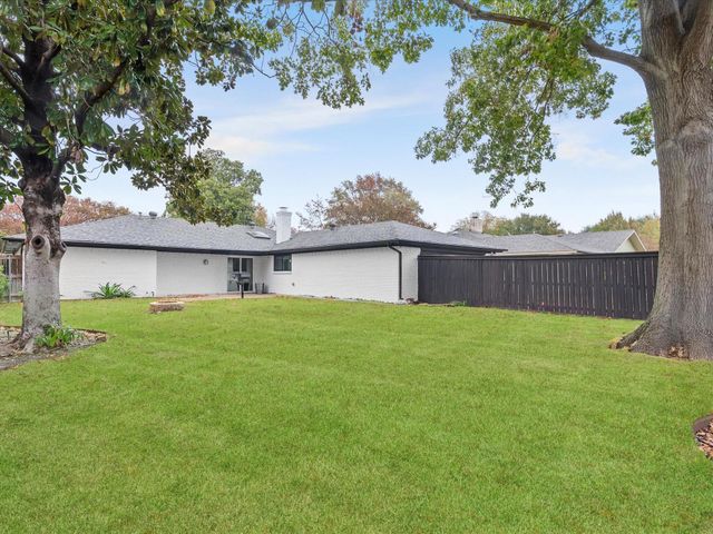 2708 Melrose Drive, Plano, TX 75075