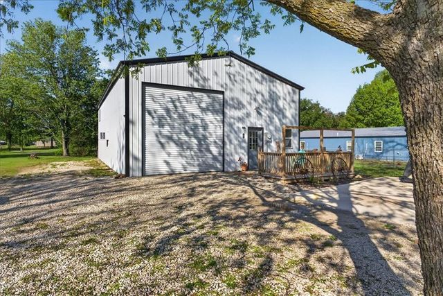 105 W 4th Street, Creighton, MO 64739