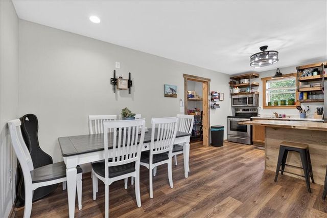 105 W 4th Street, Creighton, MO 64739