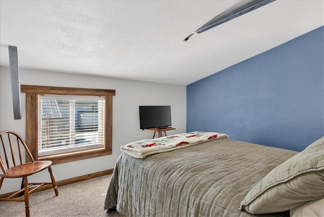 105 W 4th Street, Creighton, MO 64739