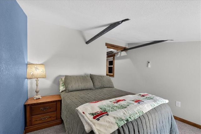 105 W 4th Street, Creighton, MO 64739