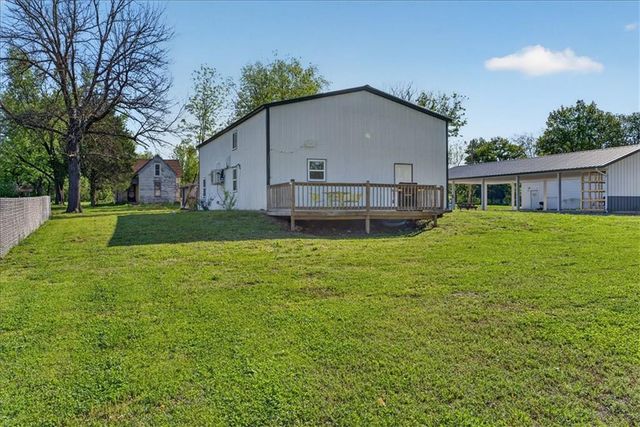 105 W 4th Street, Creighton, MO 64739