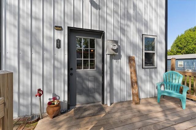 105 W 4th Street, Creighton, MO 64739