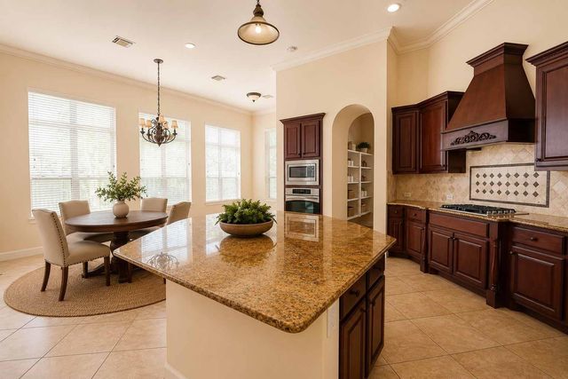 7522 Mulrain Drive, Sugar Land, TX 77479