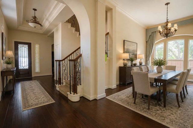 7522 Mulrain Drive, Sugar Land, TX 77479