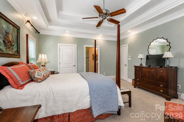 909 Argyle Court, Statesville, NC 28677