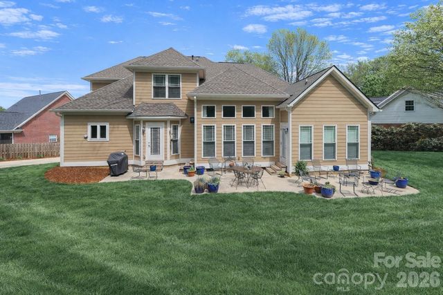 909 Argyle Court, Statesville, NC 28677