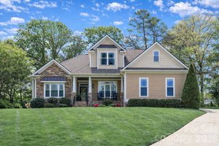 909 Argyle Court, Statesville, NC 28677