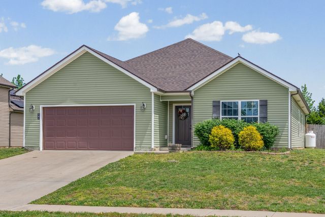 741 Tidwell Dr, Clarksville, TN 37042