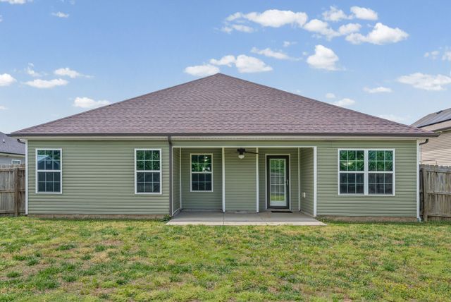 741 Tidwell Dr, Clarksville, TN 37042