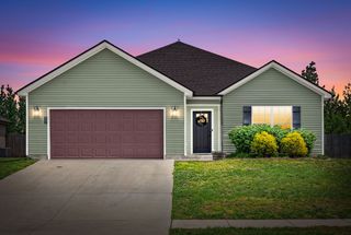 741 Tidwell Dr, Clarksville, TN 37042