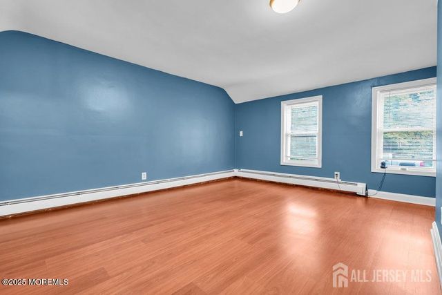 13 Smiths Lane, East Brunswick, NJ 08816